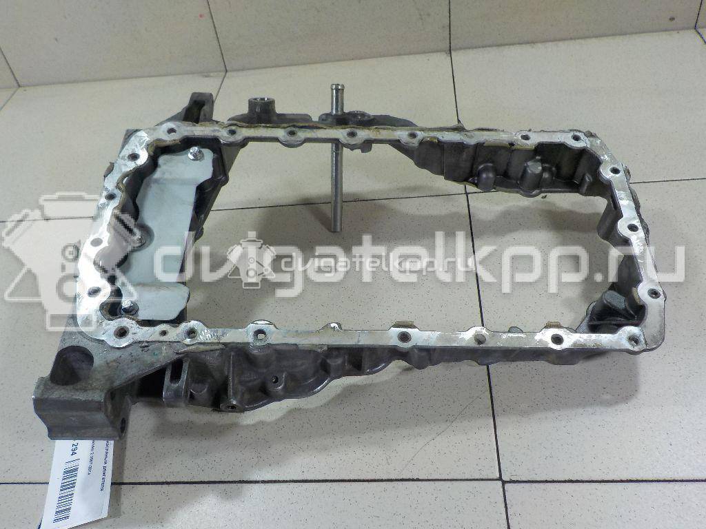 Фото Поддон масляный двигателя для двигателя 224DT для Land Rover Freelander / Range Rover / Discovery 150-190 л.с 16V 2.2 л Дизельное топливо LR006674 {forloop.counter}}