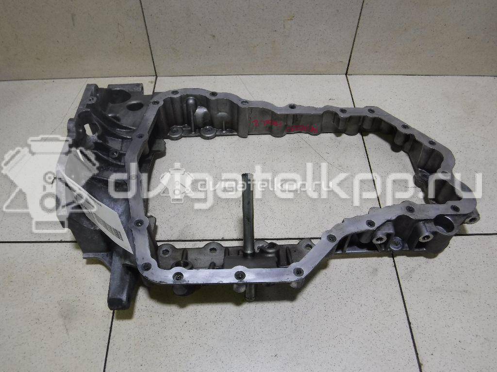 Фото Поддон масляный двигателя для двигателя 224DT для Land Rover Freelander / Range Rover / Discovery 150-190 л.с 16V 2.2 л Дизельное топливо LR006674 {forloop.counter}}