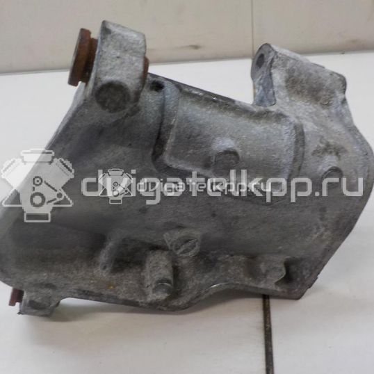 Фото Кронштейн ТНВД для двигателя L3-VDT для Mazda Cx-7 Er / Mpv / 6 / 3 238-277 л.с 16V 2.3 л бензин L3K913428A