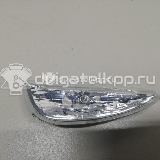 Фото Повторитель на крыло правый белый  923021J000 для Hyundai Ix20 Jc / I20