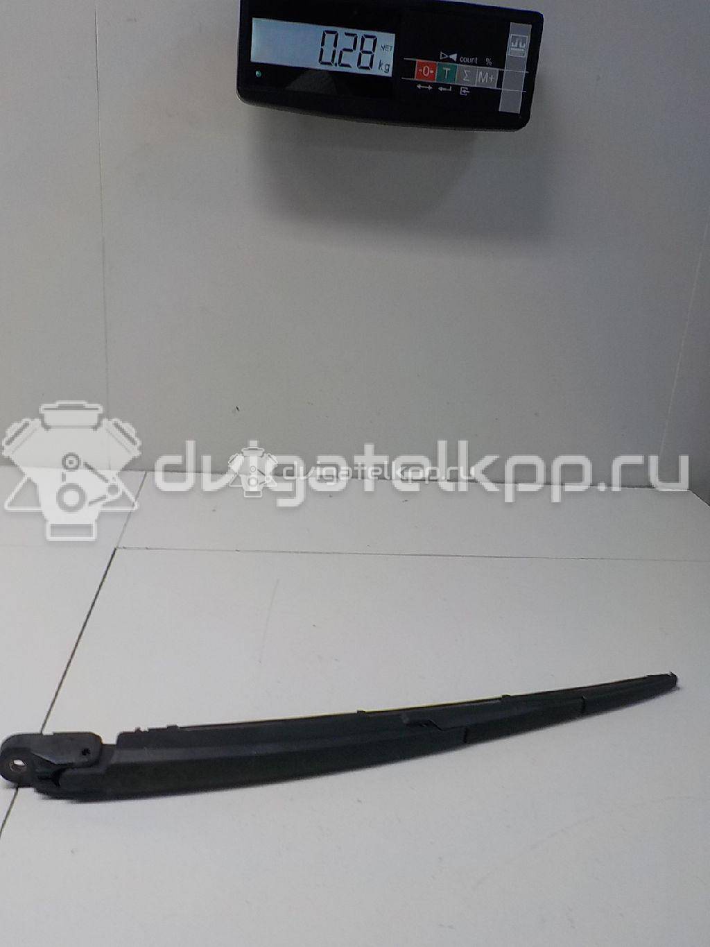 Фото Поводок стеклоочистителя заднего  988152F000 для Kia Rio / Sorento / Carens / Cerato {forloop.counter}}