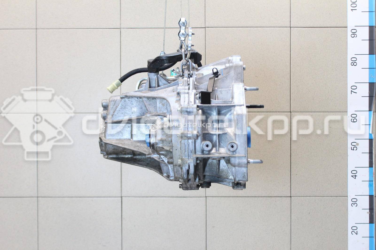 Фото Контрактная (б/у) МКПП для Renault Duster Hs 135-150 л.с 16V 2.0 л F4R бензин 320108166R {forloop.counter}}