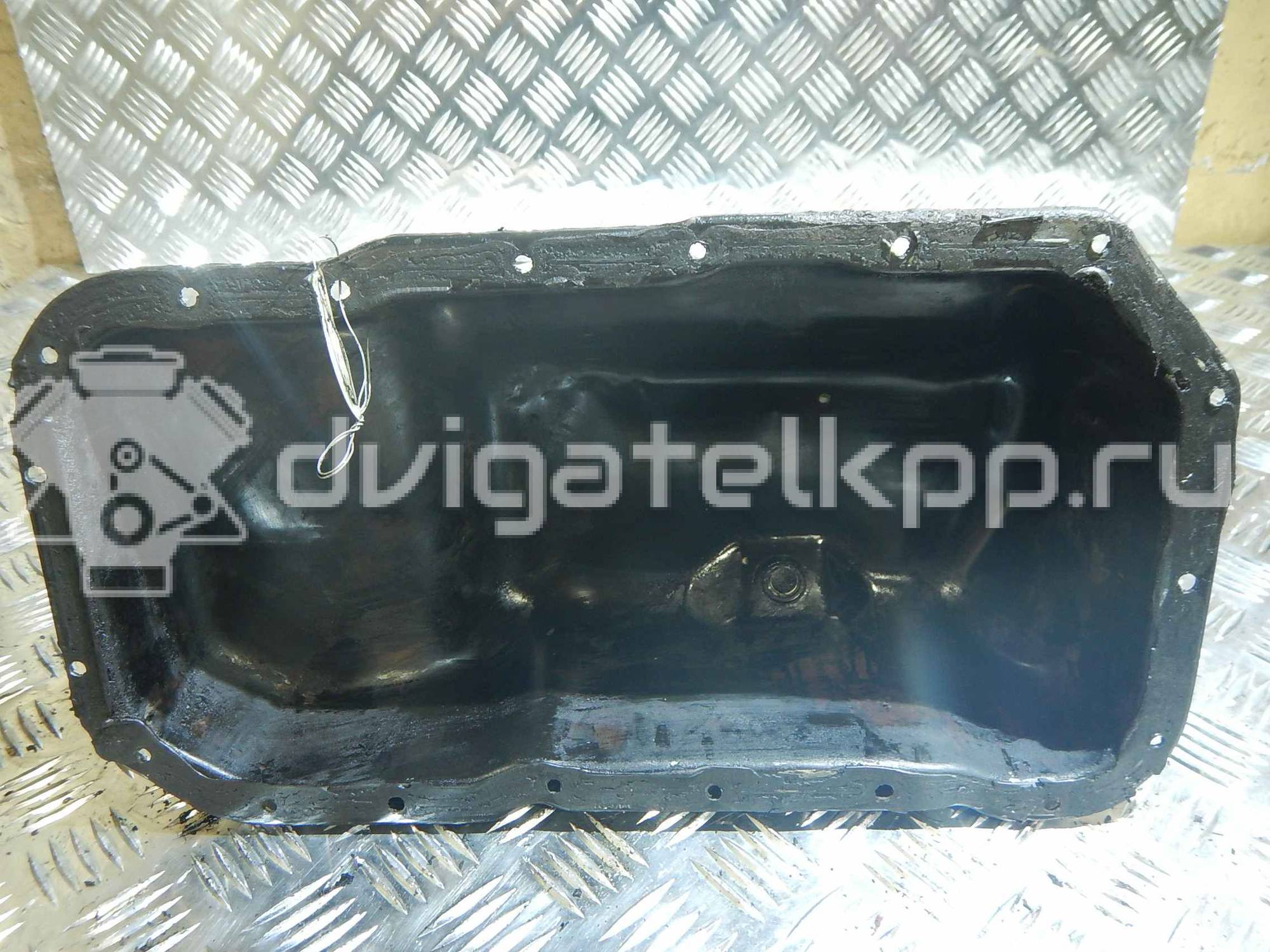 Фото Поддон масляный двигателя для двигателя NFT (TU5JP) для Citroen Saxo S0, S1 98-101 л.с 8V 1.6 л бензин {forloop.counter}}