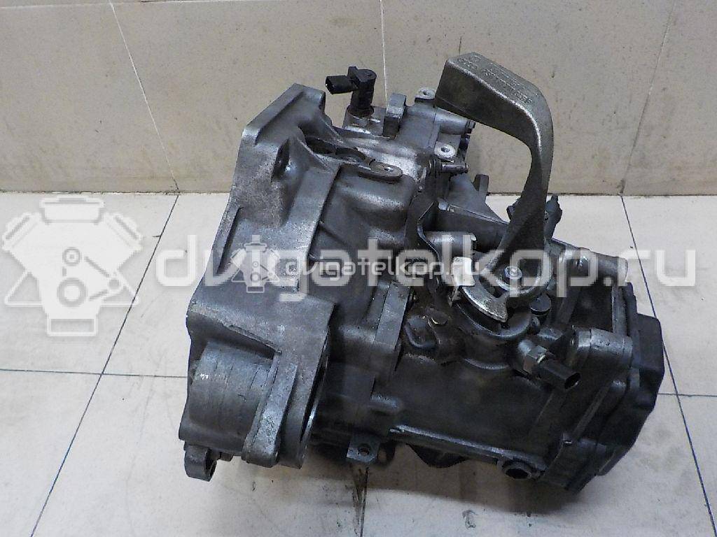 Фото Контрактная (б/у) МКПП для Seat Leon 100 л.с 8V 1.9 л AXR Дизельное топливо 02J300052G {forloop.counter}}