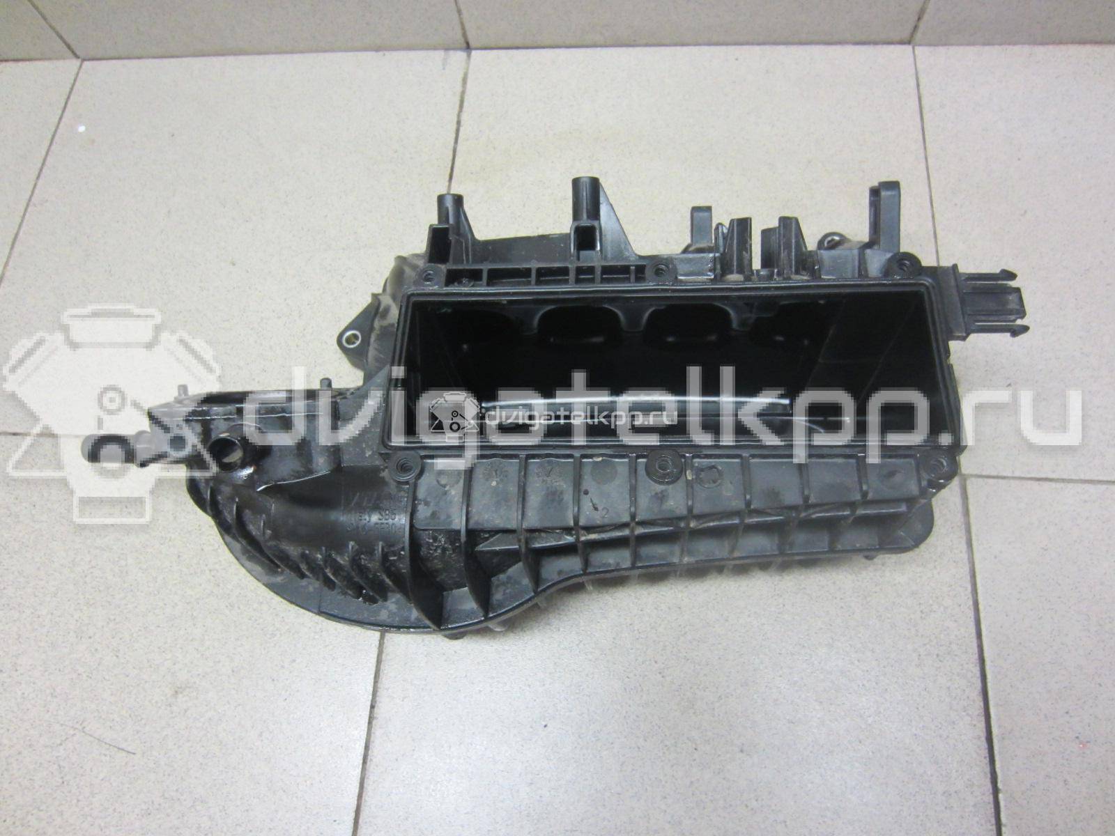 Фото Коллектор впускной для двигателя CBZB для Volkswagen / Seat 105 л.с 8V 1.2 л бензин 03F129709J {forloop.counter}}