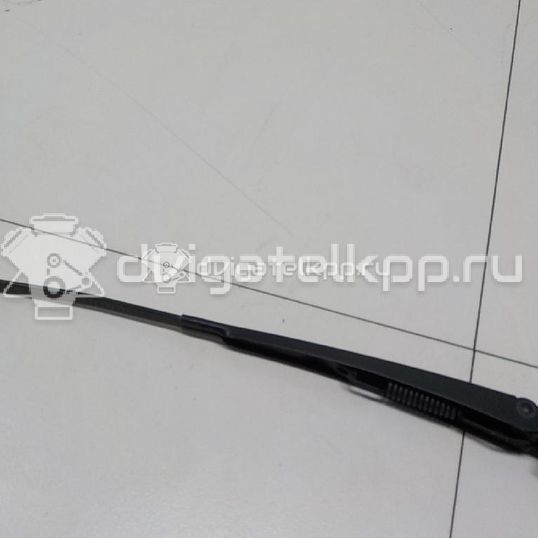 Фото Поводок стеклоочистителя заднего  LR043986 для Land Rover Freelander