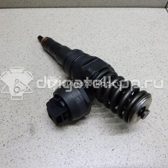 Фото Форсунка дизельная электрическая для двигателя BXE для Volkswagen Passat / Touran / Jetta / Golf 105 л.с 8V 1.9 л Дизельное топливо 038130073AG