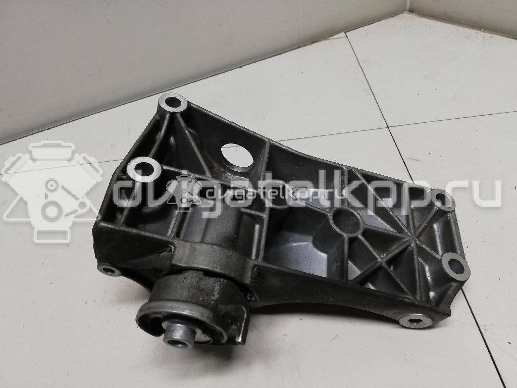 Фото Кронштейн генератора для двигателя AEE для Volkswagen Polo / Caddy / Vento 1H2 / Golf 75 л.с 8V 1.6 л бензин 030145169H {forloop.counter}}