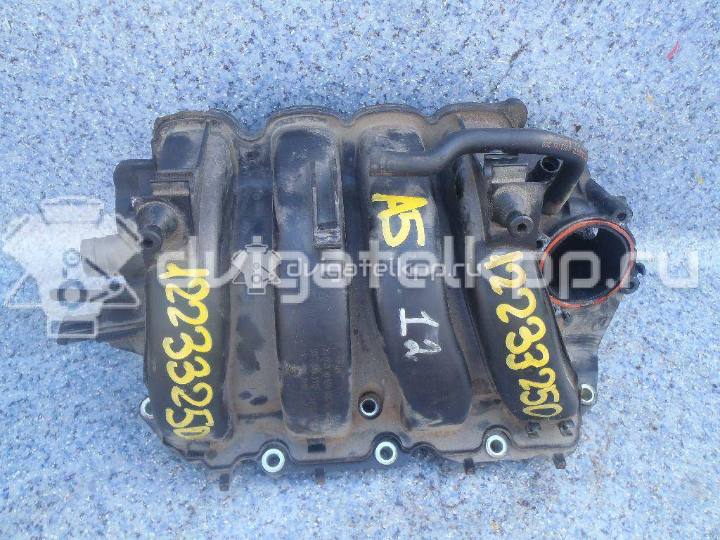 Фото Коллектор впускной для двигателя BLF для Volkswagen Passat / Eos 1F7, 1F8 / Jetta / Golf 115 л.с 16V 1.6 л бензин 03C129711F {forloop.counter}}