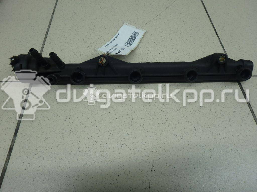 Фото Рейка топливная (рампа) для двигателя AEE для Volkswagen Polo / Caddy / Vento 1H2 / Golf 75 л.с 8V 1.6 л бензин 032133329 {forloop.counter}}