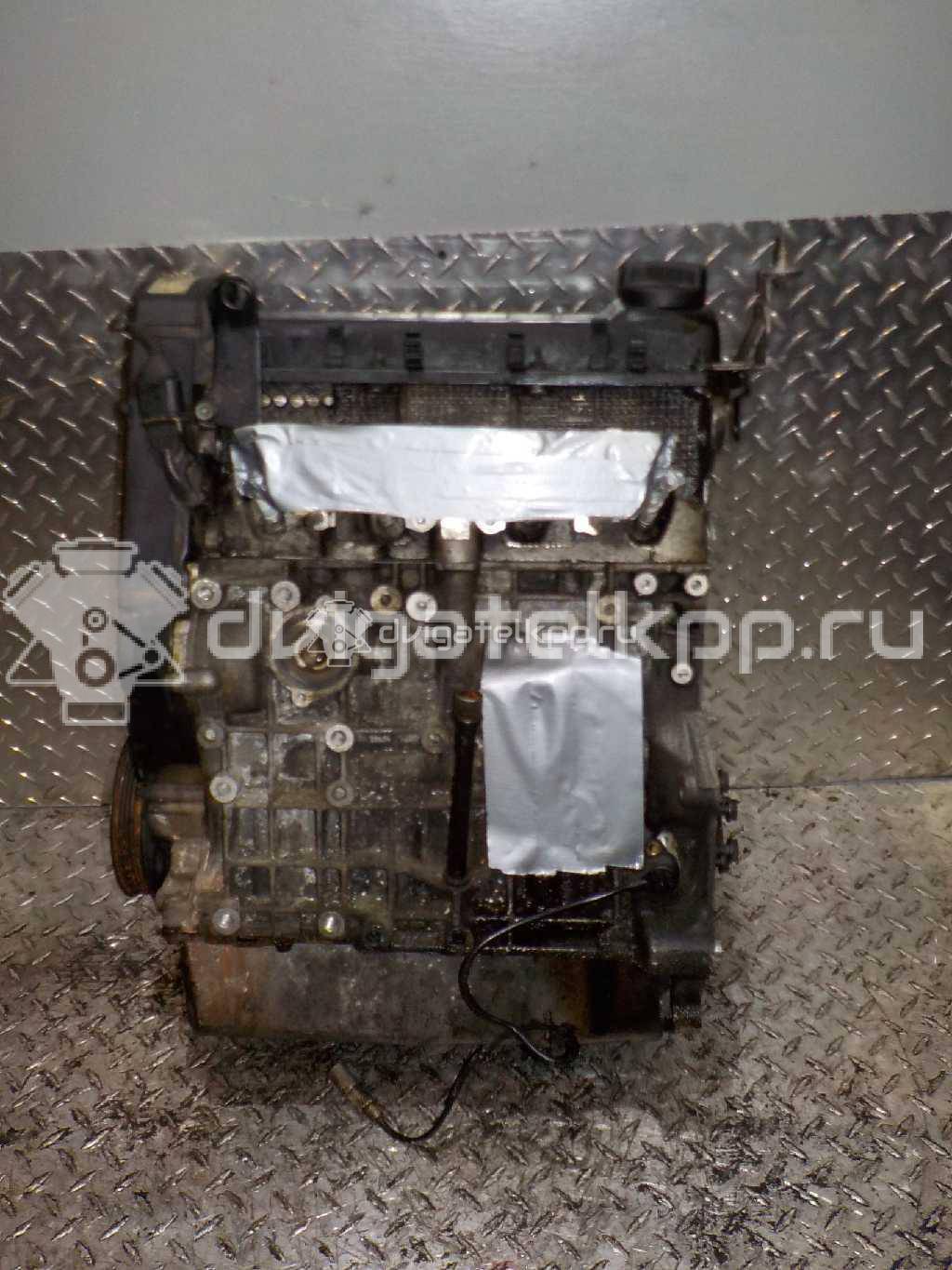 Фото Контрактный (б/у) двигатель AKL для Volkswagen Bora 100-103 л.с 8V 1.6 л бензин 06A100098X {forloop.counter}}