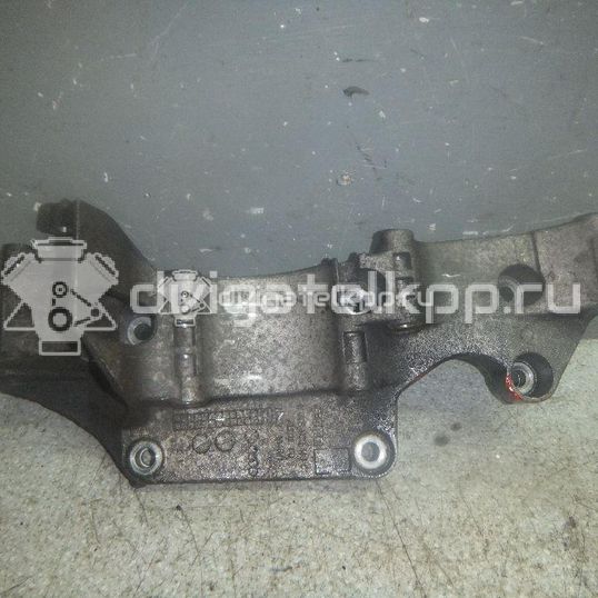 Фото Кронштейн генератора для двигателя AMF для Volkswagen Polo / Lupo 6X1, 6E1 75 л.с 6V 1.4 л Дизельное топливо 045903143C