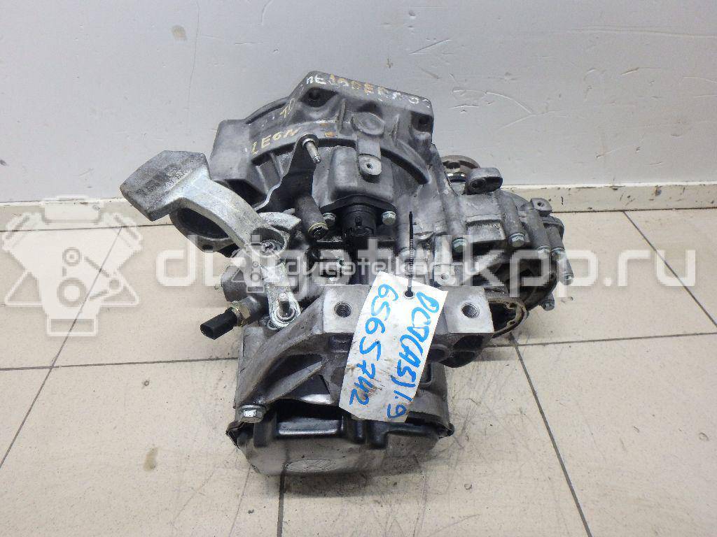 Фото Контрактная (б/у) МКПП для Volkswagen Passat / Touran / Jetta / Golf 105 л.с 8V 1.9 л BXE Дизельное топливо JYK {forloop.counter}}