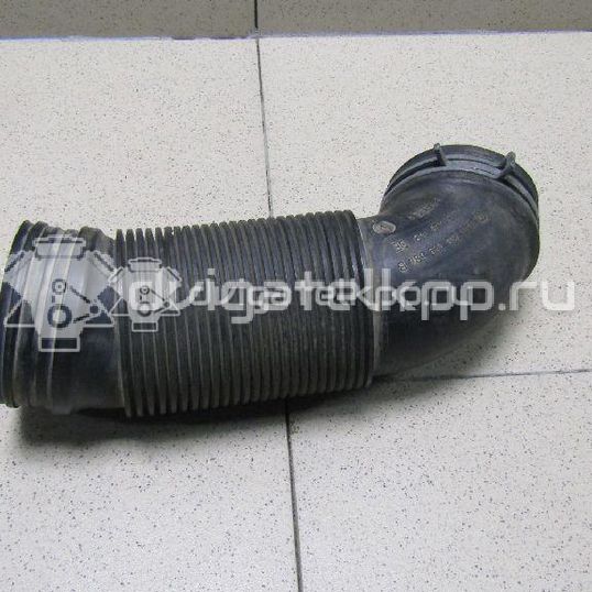 Фото Патрубок воздушного фильтра для двигателя BXE для Volkswagen Passat / Touran / Jetta / Golf 105 л.с 8V 1.9 л Дизельное топливо 1K0129684B