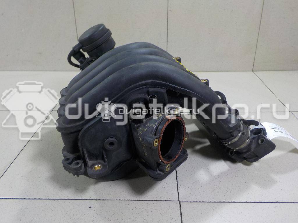 Фото Коллектор впускной для двигателя ALZ для Volkswagen Passat 102 л.с 8V 1.6 л бензин 06B133205C {forloop.counter}}