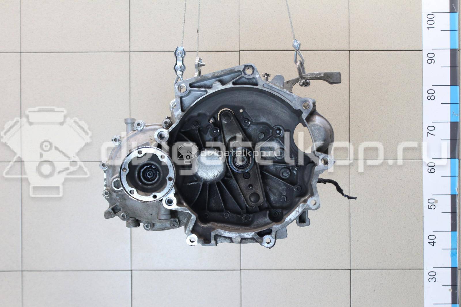 Фото Контрактная (б/у) МКПП для Volkswagen Polo / Caddy / Golf 110 л.с 16V 1.6 л CWVA бензин 02T300048L {forloop.counter}}