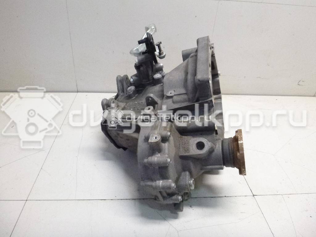 Фото Контрактная (б/у) МКПП для Volkswagen Polo / Caddy / Golf 110 л.с 16V 1.6 л CWVA бензин 02T300048L {forloop.counter}}