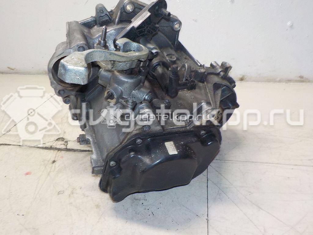 Фото Контрактная (б/у) МКПП для Volkswagen Polo / Caddy / Golf 110 л.с 16V 1.6 л CWVA бензин 02T300048L {forloop.counter}}