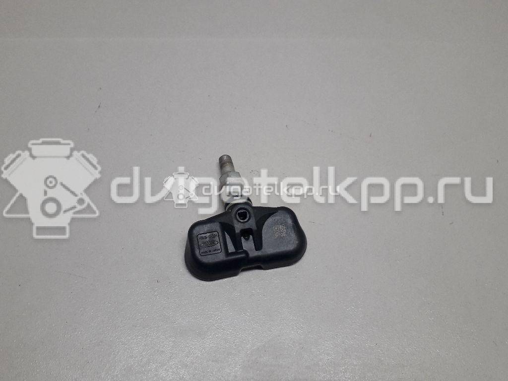 Фото Датчик давления в шине  407001LL0B для Nissan Primera / Micra / Cabstar / Navara / Np300 {forloop.counter}}