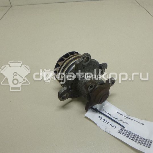 Фото Насос водяной (помпа)  8200332040 для Nissan Primastar X83 / X-Trail / Qashqai / Nv400