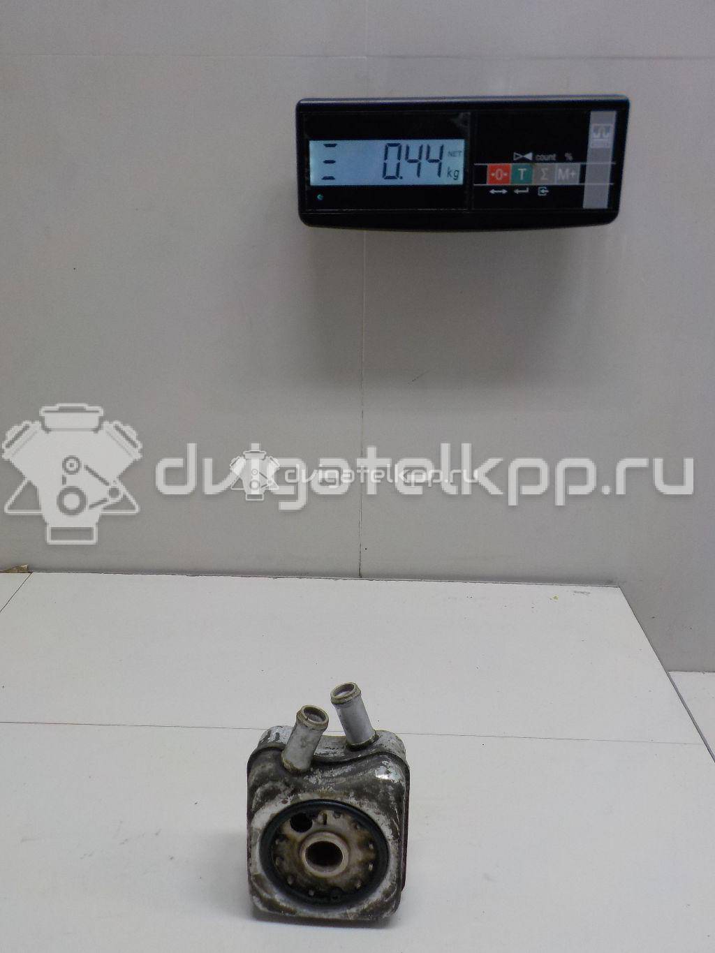 Фото Радиатор масляный для двигателя APT для Audi A4 125 л.с 20V 1.8 л бензин 078117021A {forloop.counter}}