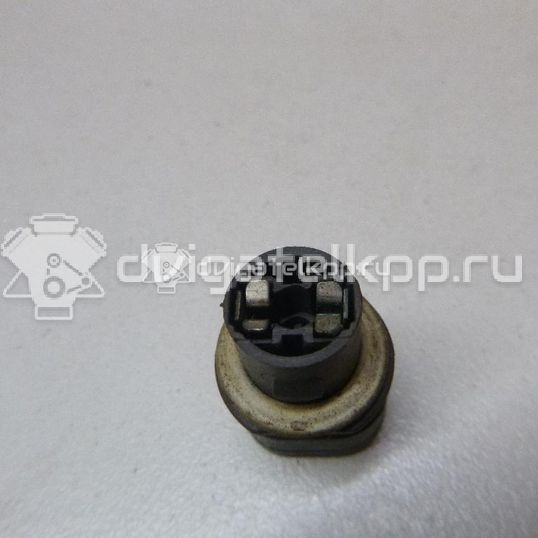 Фото Патрон габаритного фонаря  90442396 для Opel Astra / Tigra / Corsa / Combo