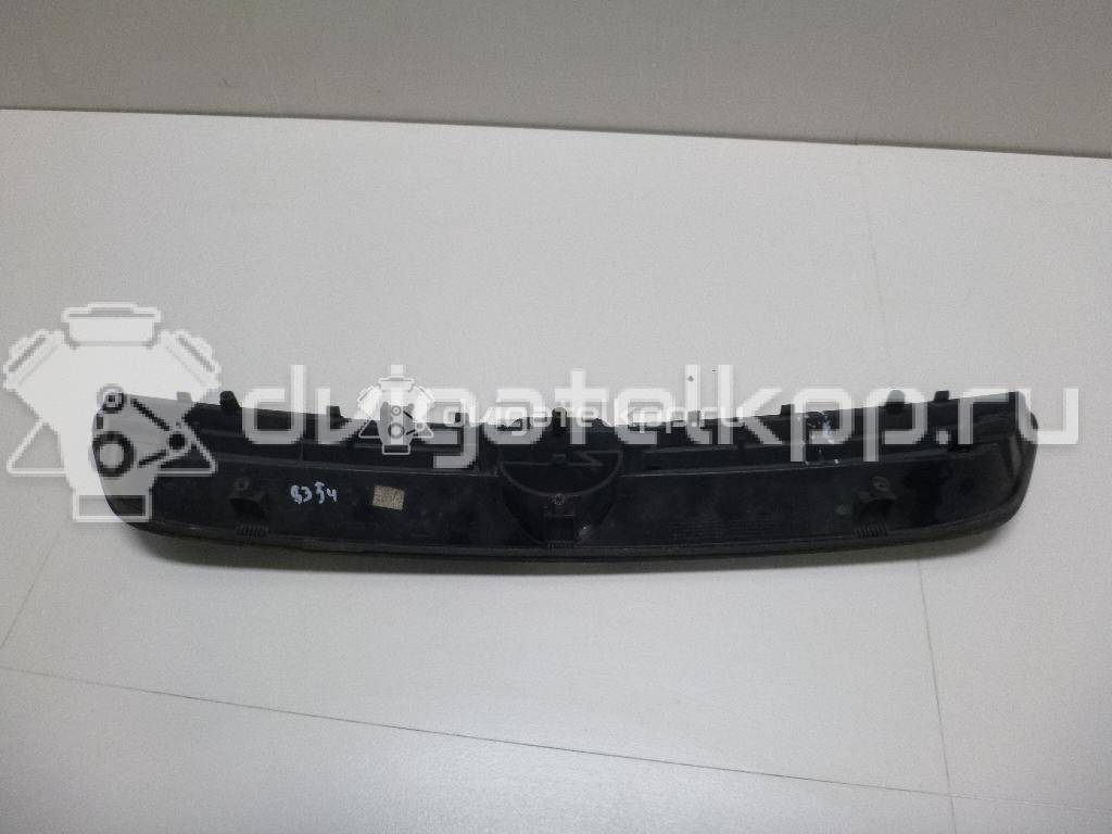 Фото Решетка радиатора  6320068 для Opel Zafira {forloop.counter}}