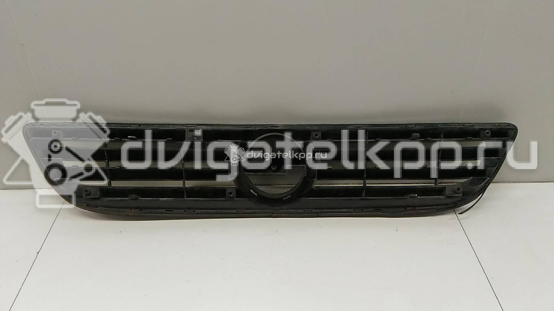 Фото Решетка радиатора  6320069 для Opel Zafira {forloop.counter}}