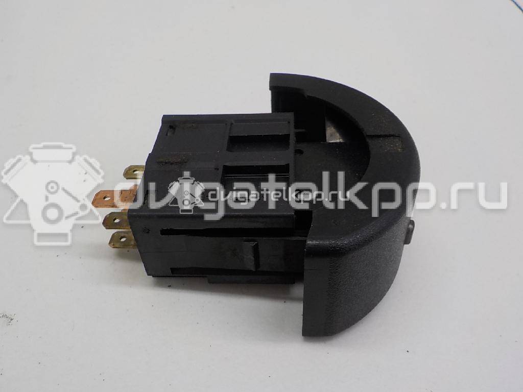 Фото Кнопка аварийной сигнализации  24416080 для Opel Astra / Zafira {forloop.counter}}