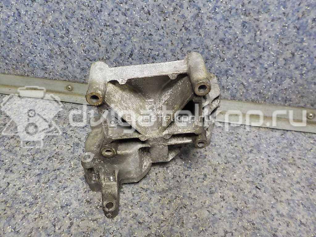 Фото Кронштейн генератора для двигателя M43 B19 (194E1) для Bmw Z3 E36 / 3 116-118 л.с 8V 1.9 л бензин 12311247646 {forloop.counter}}