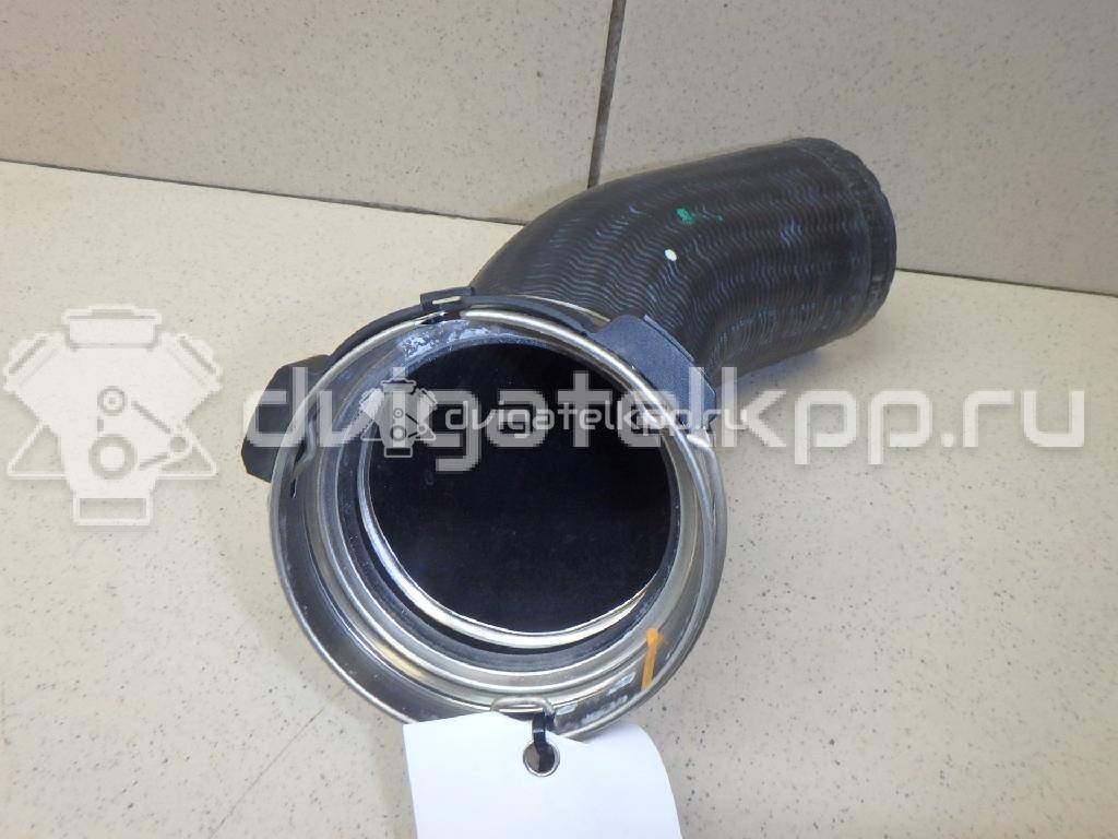 Фото Патрубок интеркулера для двигателя D 4204 T14 для Volvo V60 / Xc60 / S60 / S90 / V40 190 л.с 16V 2.0 л Дизельное топливо 31338545 {forloop.counter}}