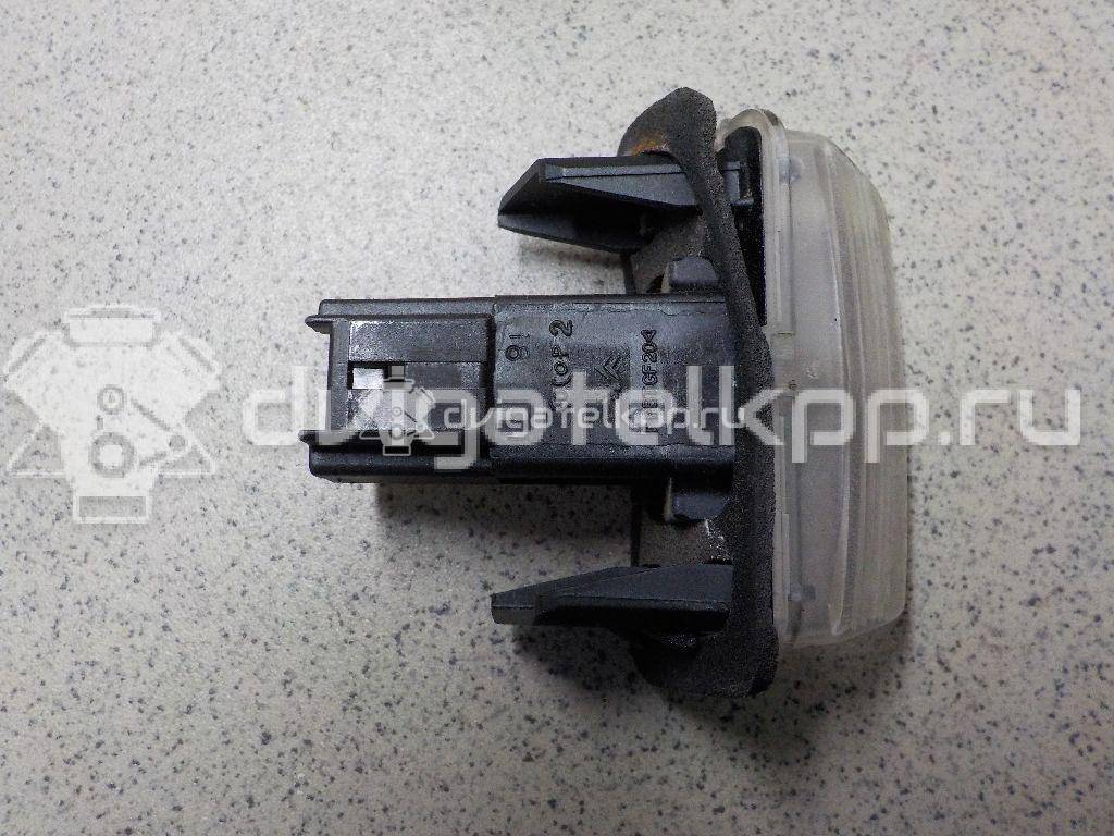 Фото Фонарь подсветки номера  6340A3 для Peugeot 406 / 407 / Traveller / 5008 / Expert {forloop.counter}}