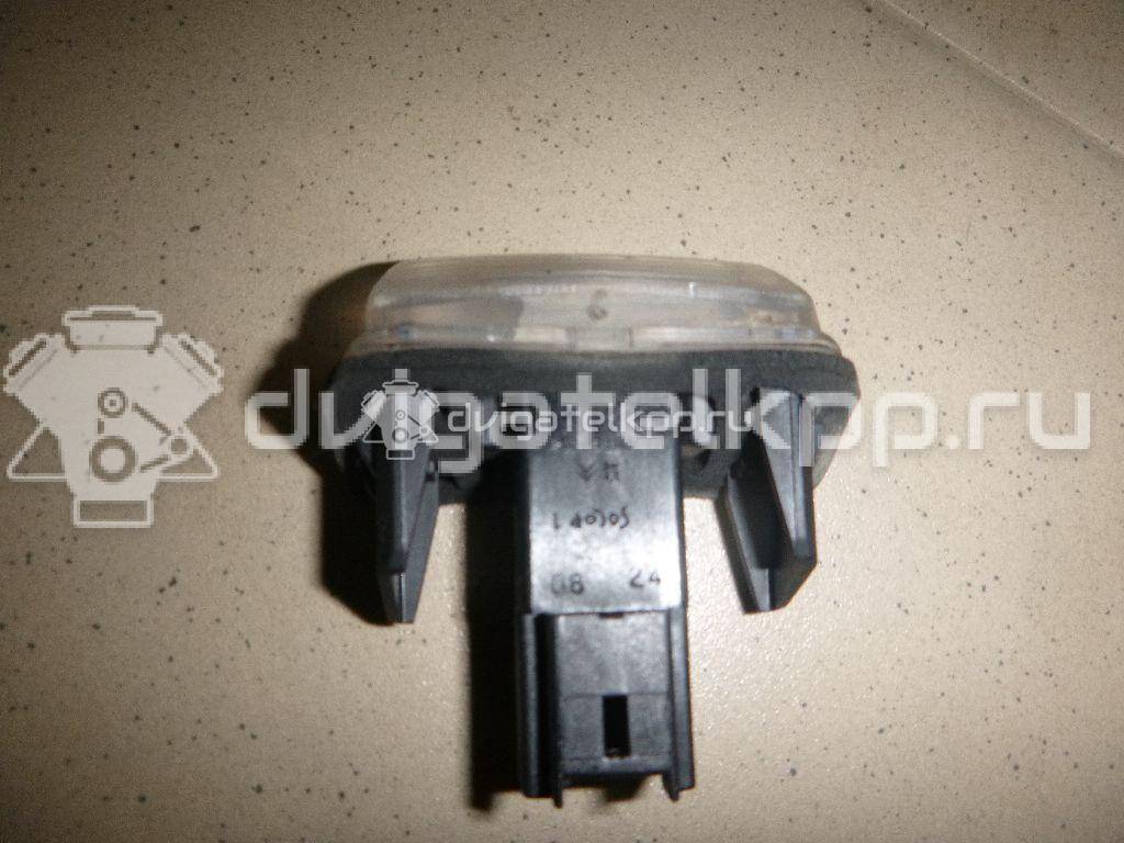 Фото Фонарь подсветки номера  6340A3 для Peugeot 406 / 407 / Traveller / 5008 / Expert {forloop.counter}}