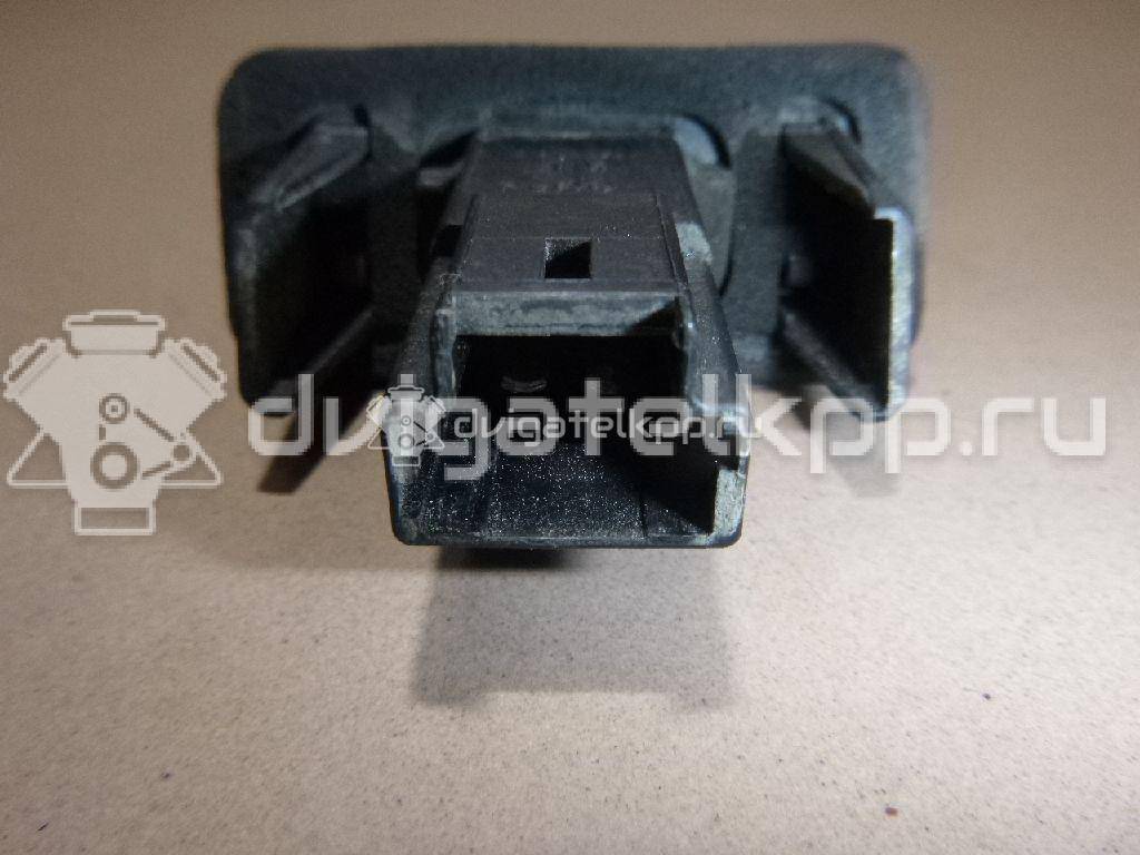 Фото Фонарь подсветки номера  6340a3 для Peugeot 406 / 407 / Traveller / 5008 / Expert {forloop.counter}}