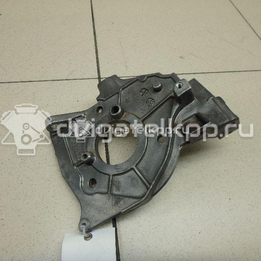 Фото Кронштейн ТНВД для двигателя 9HZ (DV6TED4) для Citroen Berlingo / C3 / C2 Jm / C5 109 л.с 16V 1.6 л Дизельное топливо 192665