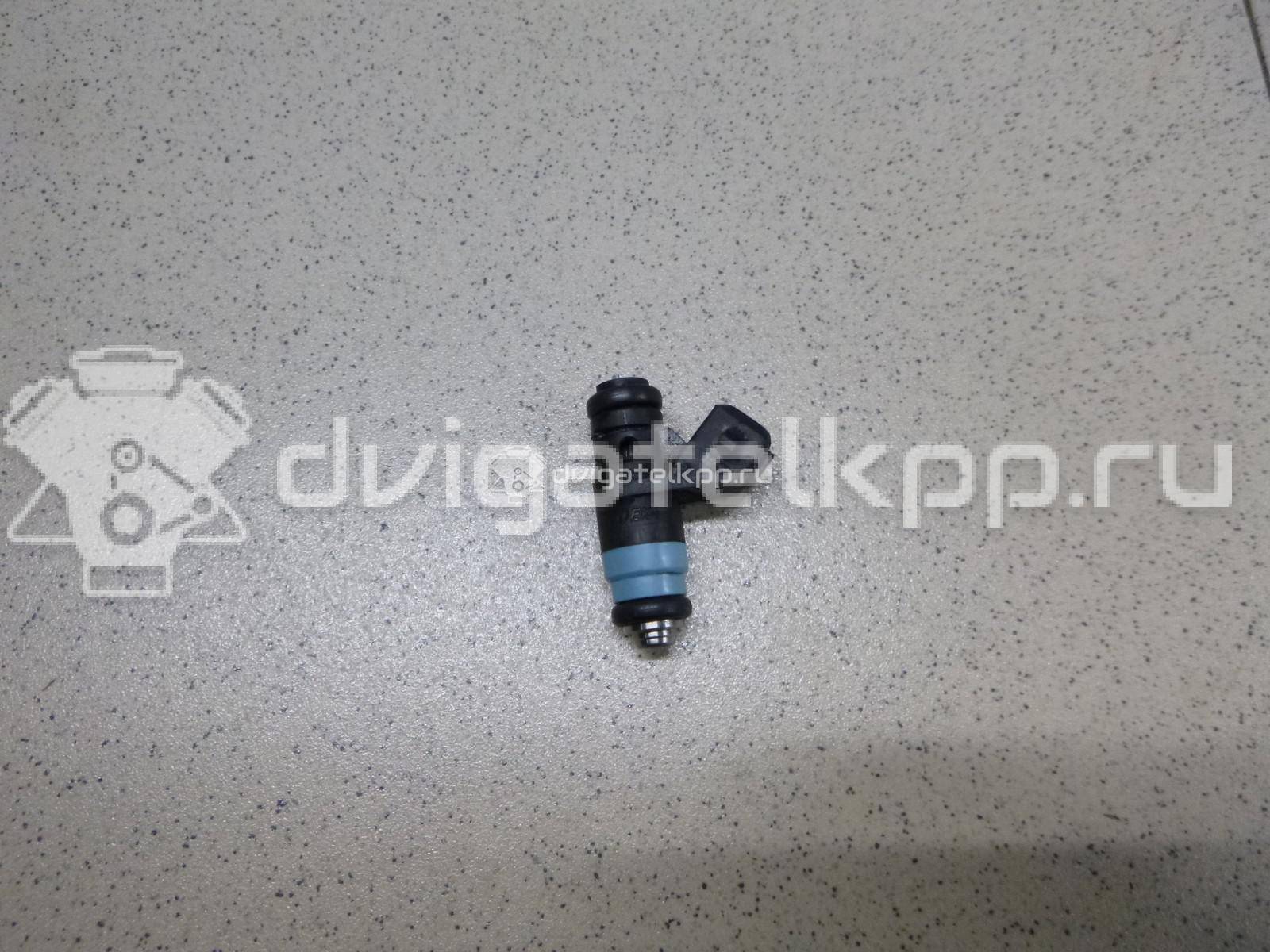 Фото Форсунка инжекторная электрическая  8201037748 для renault Duster {forloop.counter}}