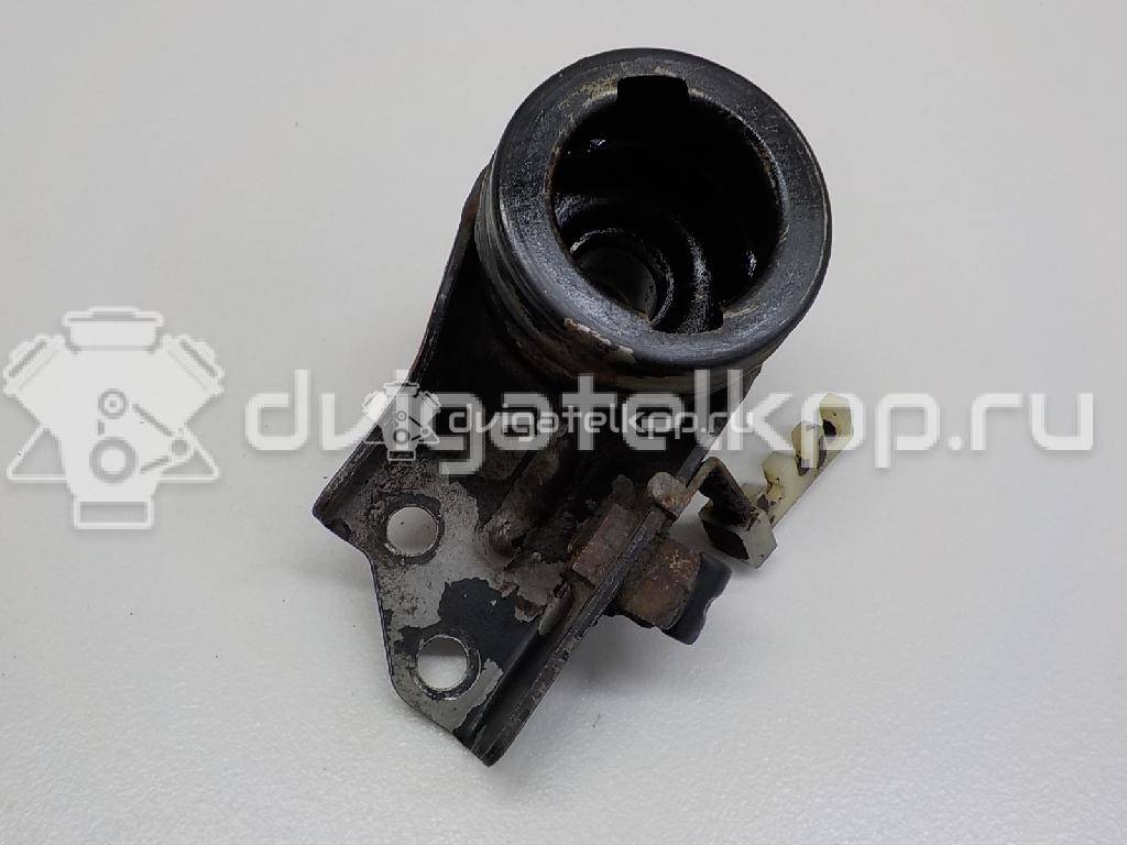 Фото Маслозаливная горловина для двигателя 6G72 (SOHC 24V) для Mitsubishi Pajero 155-204 л.с 24V 3.0 л бензин MD309718 {forloop.counter}}