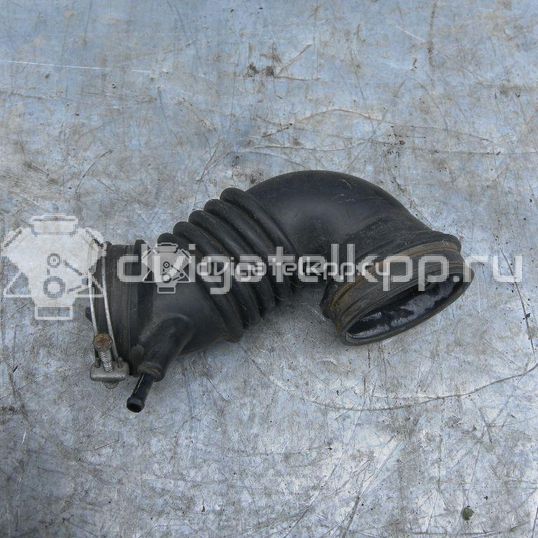 Фото Патрубок воздушного фильтра для двигателя 4G13 (12V) для Mitsubishi Colt / Mirage / Lancer 60-79 л.с 12V 1.3 л бензин MR993311