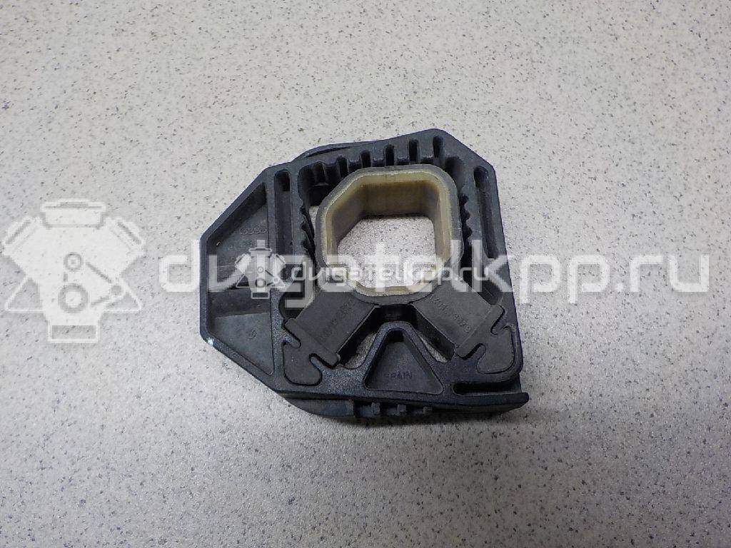 Фото Кронштейн радиатора  1k0121367d для Seat Ibiza / Leon / Toledo / Altea {forloop.counter}}