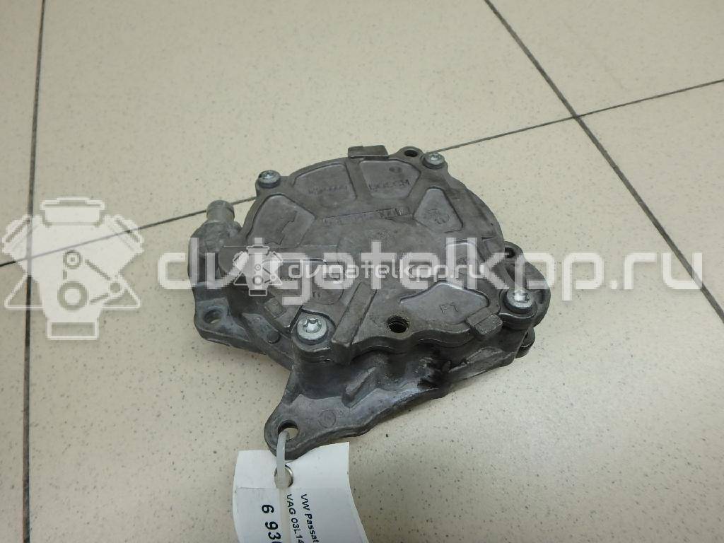 Фото Насос вакуумный  03L145100F для Seat Leon / Alhambra / Altea / Exeo {forloop.counter}}