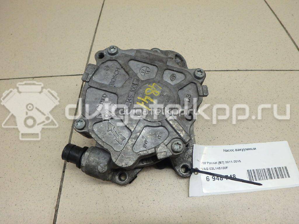 Фото Насос вакуумный  03L145100F для Seat Leon / Alhambra / Altea / Exeo {forloop.counter}}