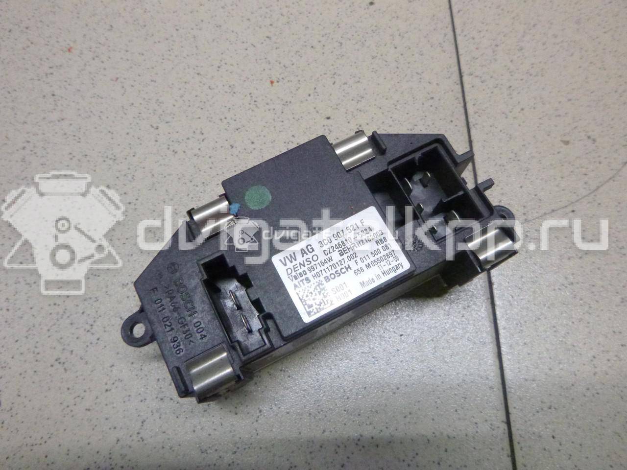 Фото Резистор отопителя  3c0907521f для Seat Leon / Toledo / Alhambra / Altea {forloop.counter}}