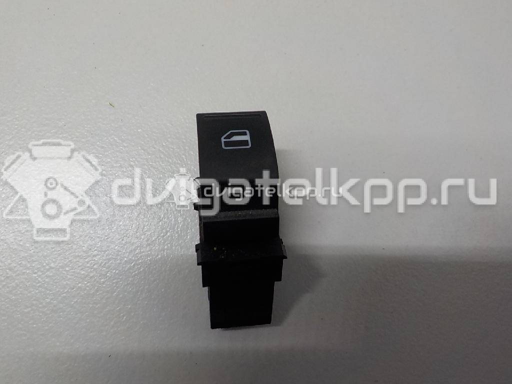 Фото Кнопка стеклоподъемника  7L6959855B для Seat Ibiza / Leon / Toledo / Alhambra / Altea {forloop.counter}}