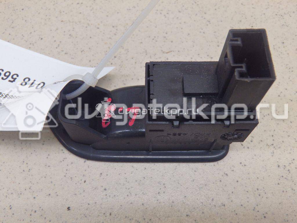 Фото Кнопка стеклоподъемника  7L6959855B для Seat Ibiza / Leon / Toledo / Alhambra / Altea {forloop.counter}}