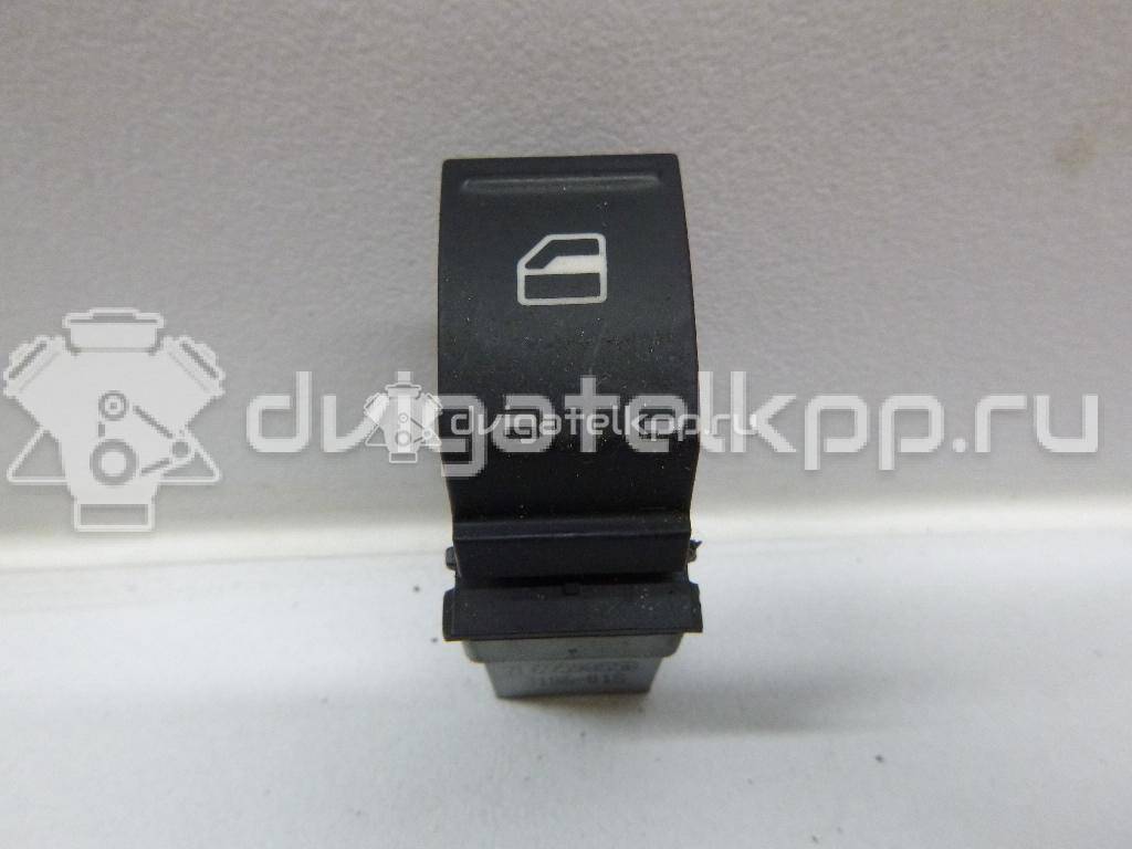 Фото Кнопка стеклоподъемника  7L6959855B для Seat Ibiza / Leon / Toledo / Alhambra / Altea {forloop.counter}}