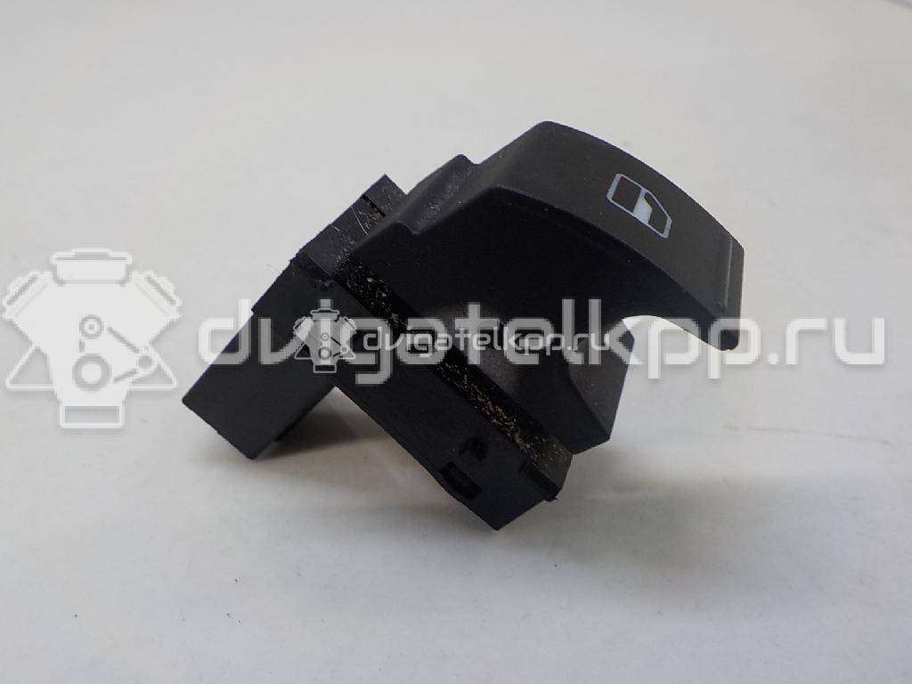 Фото Кнопка стеклоподъемника  7L6959855B для Seat Ibiza / Leon / Toledo / Alhambra / Altea {forloop.counter}}