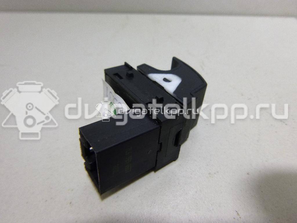 Фото Кнопка стеклоподъемника  7L6959855B для Seat Ibiza / Leon / Toledo / Alhambra / Altea {forloop.counter}}