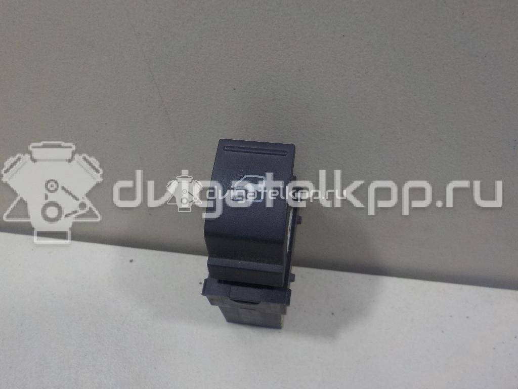 Фото Кнопка стеклоподъемника  7L6959855B для Seat Ibiza / Leon / Toledo / Alhambra / Altea {forloop.counter}}