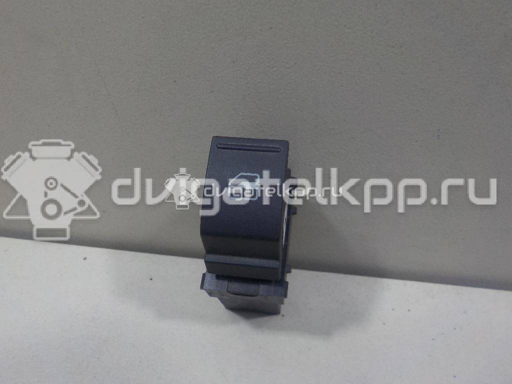 Фото Кнопка стеклоподъемника  7L6959855B для Seat Ibiza / Leon / Toledo / Alhambra / Altea {forloop.counter}}