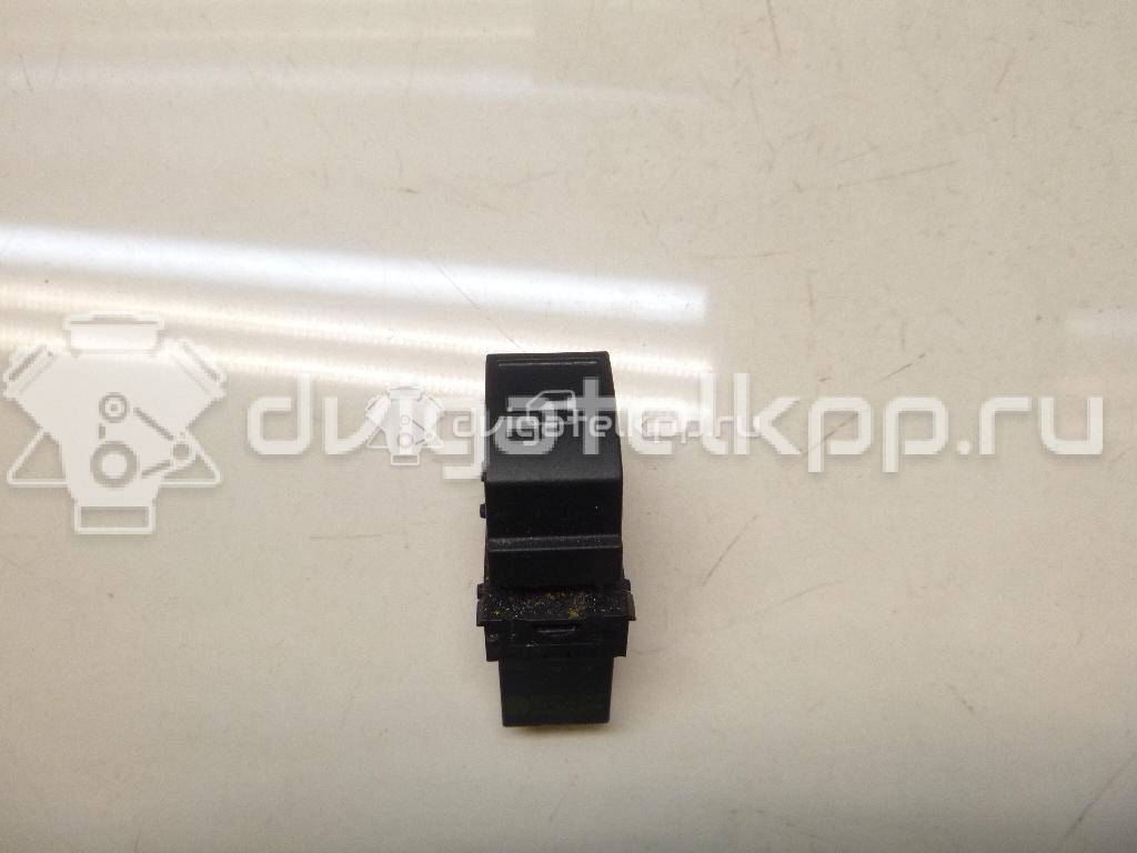 Фото Кнопка стеклоподъемника  7L6959855B для Seat Ibiza / Leon / Toledo / Alhambra / Altea {forloop.counter}}